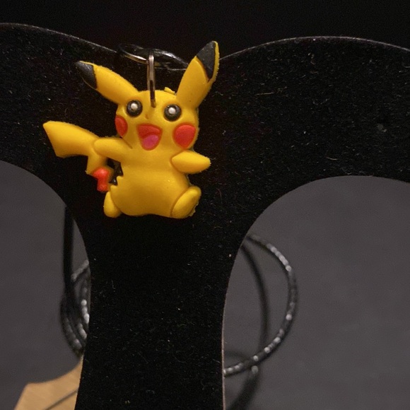 Pokémon Pikachu necklace - Picture 2 of 2